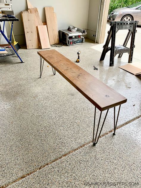 Dining Room Bench Seat, Dining Bench Diy, Hairpin Bench, Diy Bench Seat, Simple Bench, Bench Seat Dining, Diy Hairpin, Diy Dining Room Table, Dining Room Bench Seating