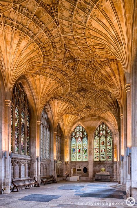 English Cathedrals, Cambridgeshire England, Peterborough Cathedral, Architecture Cool, Architecture Antique, English Architecture, Gothic Cathedrals, Cathedral Architecture, Sacred Architecture