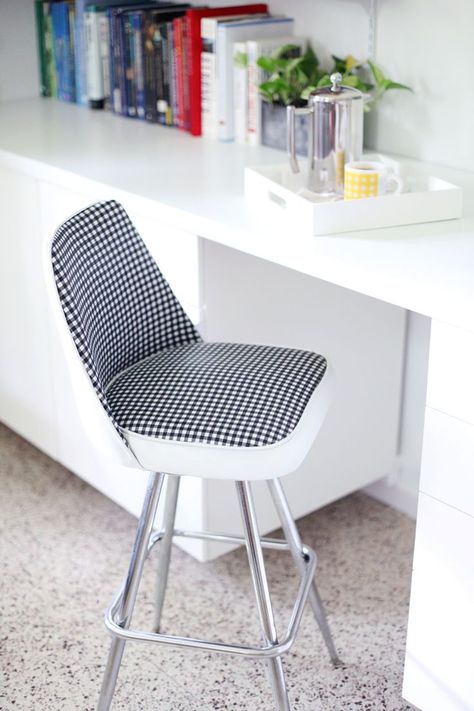 Give an old vinyl chair a facelift! Click through for makeover details. Vinyl Chairs Makeover, Vinyl Chairs, Thrift Store Furniture, Furniture Fix, A Beautiful Mess, Chair Makeover, Diy Chair, Beautiful Mess, Redo Furniture