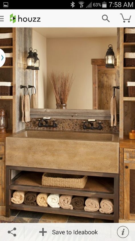 Rustic Bathrooms Ideas, Rustic Master Bath, Makeover Kamar Mandi, Rustic Farmhouse Bathroom, Farmhouse Bathroom Design, Laundry Ideas, Rustic Bathroom Vanities, Cabin Bathrooms, Rustic Bathroom Designs