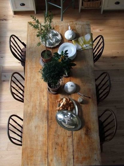 Welcome to the first ever Farmhouse Friday. This week, I am talking tables. Farmhouse Tables. Wood ones, chippy ones, warm patina ones, chunky leg ones. I love them all. Take a look at some of these beauties I share. What are your thoughts on Farmhouse Tables? Diy Farmhouse Table Plans, Farmhouse Table Plans, Farmhouse Table Decor, Farmhouse Dining Room Table, Kitchen Table Wood, Diy Farmhouse Table, Rustic Dining Room, Farmhouse Dining Table, Farmhouse Style Kitchen