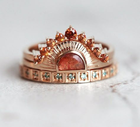 Unique Engagement Ring Set Sunset Ring Set Sunstone - Etsy Sunset Ring, Sun Wedding, Bohemian Style Rings, Boho Engagement Ring, Diamond Ring Settings, Colored Stones, Unique Engagement Ring, Sapphire Diamond Ring, Engagement Ring Set