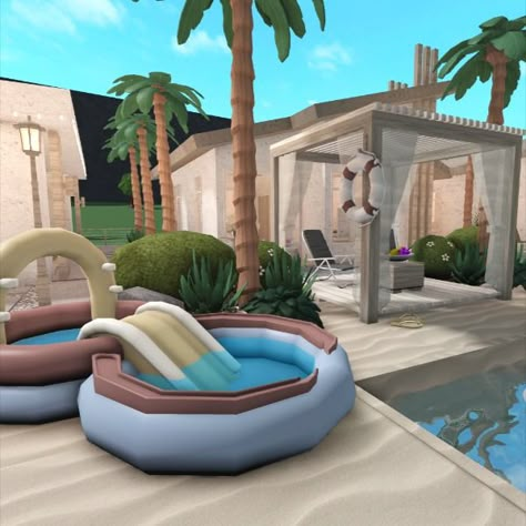 █▓▒▒░░░minimalist modern beach resort░░░▒▒▓█ Aesthetic Bloxburg Backyard Ideas, Bloxburg Backyard Pool Ideas, Bloxburg Beach Resort Ideas, Roblox Bloxburg Pool Ideas, Beach Resort Bloxburg, Pool Bloxburg Ideas, Blocksburg Beach House, Bloxburg Resort Layout, Bloxburg Waterpark Layout