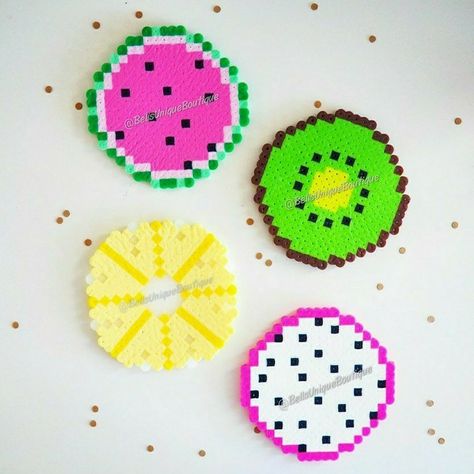 Circle Perler Bead Patterns, Hamma Beads Ideas, Melty Bead Patterns, Hamma Beads, Beads Designs, Beads Ideas, Melty Beads, Perler Beads Designs, Perler Patterns