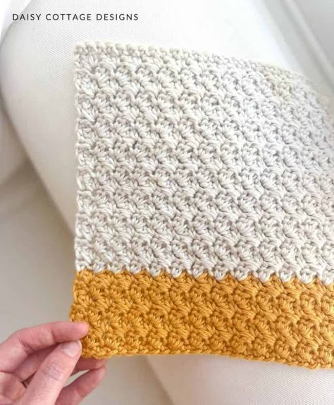 Daisy Cottage Designs, Crochet Cluster Stitch, Daisy Cottage, Crochet Baby Blanket Free, Baby Blanket Free Pattern, Crochet Crowd, Cottage Designs, Crochet Baby Blanket Free Pattern, Easy Crochet Baby Blanket