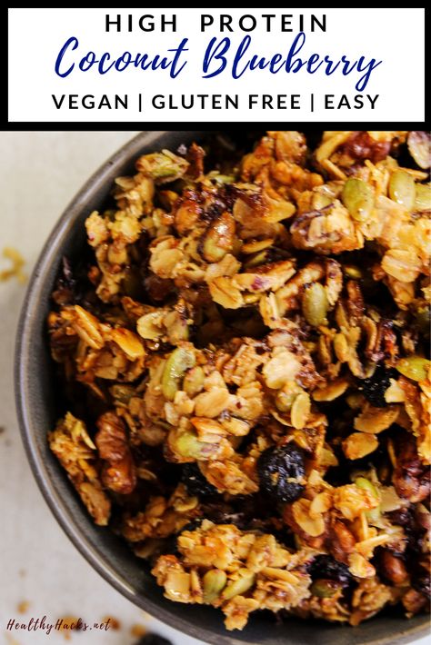 Protein Granola Recipe, High Protein Granola, Blueberry Granola, High Protein Gluten Free, Coconut Blueberry, Granola Recipe Healthy, Healthy Dessert Recipes Easy, Healthy Hacks, Granola Recipe Homemade