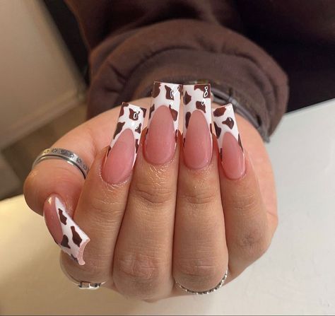 40+ Udderly Adorable Cow Print Nails – May the Ray Cow Print Tips Nails, Cow Nails With Glitter, Tan Cow Print Nails, Heart Cow Print Nails, Cowprint Nail Design Almond, Western Cow Nails, Cute Cow Print Nails Acrylic, Cow Theme Nails, Brown Western Nails