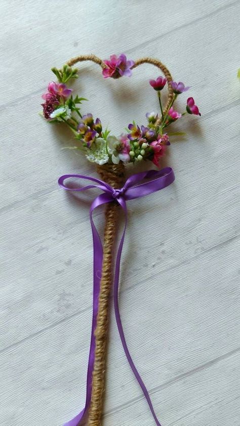 Wildflower Meadow Heart shape Rustic Bridesmaid Flower Girl | Etsy Flower Girl Wands Wedding Diy, Real Wedding Flowers, Rustic Bridesmaids, Flower Girl Wand, Fairy Garden Birthday Party, Rolled Paper Flowers, Wedding Wands, Flower Girl Bouquet, Diy Wand