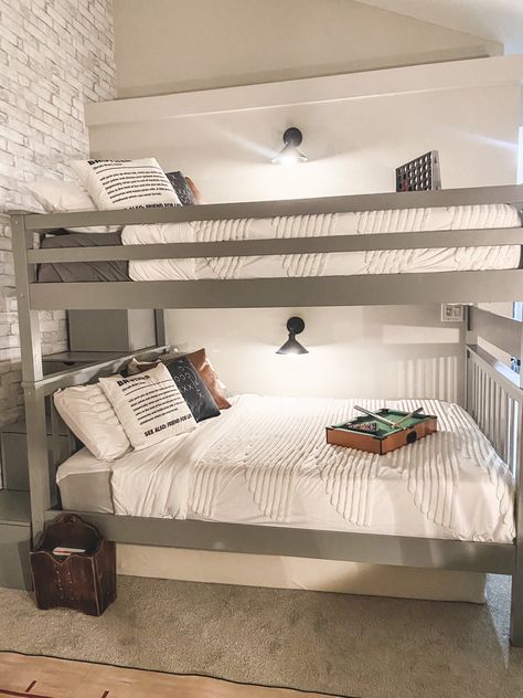 Bunk Beds With Sconces, Bunk Bed Reading Light, Bunk Bed Nightstand, Lights On Bunk Bed, Lights For Bunk Beds, Bunk Bed Lighting Ideas, Bunk Bed Lighting, Ikea Bunk Beds, Vintage Sports Bedroom