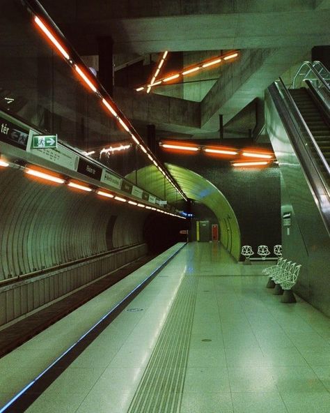 Eco Brutalist Architecture, Tbhc Aesthetic, Metro Aesthetics, Bg Design, Subway Station, Cinematic Photography, Brutalism, Jolie Photo, Retro Futurism