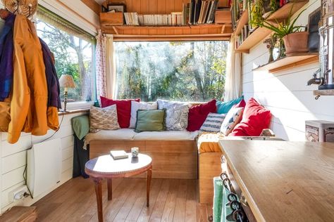 House In France, Small Beach Houses, Tiny House Bedroom, Diy Tiny House, Houses In France, Shed To Tiny House, Tiny House Nation, House Shed, Bow Window