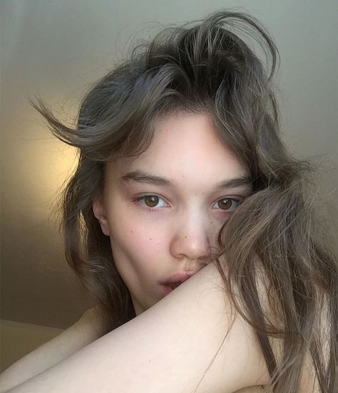 Structure Aesthetic, Invisible Life Of Addie Larue, Facial Structure, Addie Larue, No Makeup Makeup, Makeup Video, Portrait Reference, Posts Ideas, Inspiration Images