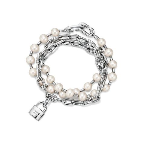 Tiffany HardWear Pearl Lock Bracelet in Silver, Medium | Tiffany & Co. | Tiffany bracelets, Tiffany pearls, Silver Tiffany Hardwear, Lock Bracelet, Tiffany Bracelets, Bracelet In Silver, International Jewelry, Tiffany Jewelry, Gold Bracelet Chain, Freshwater Cultured Pearls, Tiffany Blue