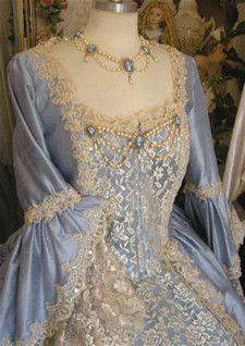 Masquerade Ball Gowns Aesthetic, French Opulence, Antoinette Dress, Romantic Life, Rococo Fashion, Century Dress, Old Fashion Dresses, Old Dresses, Medieval Dress