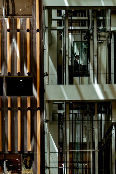 The Marunouchi Building located in Marunouchi near Tokyo Station is in its second generati... Read the rest on BOXMAN fotologue A photo shot in Marunouchi, Tokyo. Marunouchi Tokyo, Street Photography Camera, Building Photo, Tokyo Station, Photography Camera, Office Building, Street Photography, Skyscraper, The Original