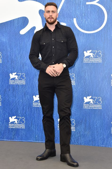 The 10 Best Dressed Men of the Week 9.3.16 Photos | GQ Aaron Taylor Johnson Style, Aaron Taylor Johnson Red Carpet, Aaron Taylor Johnson Kings Man, Peaky Blinders Style Suit, Kick Ass2 Aaron Taylor Johnson, Club Outfit Night, Taron Egerton Red Carpet, Chris Evans Oscars 2019, Captain America Suit