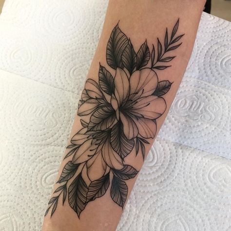 Lutos Tattoo, Miyazaki Tattoo, Flower Cover Up Tattoos, Arm Cover Up Tattoos, Word Tattoo Ideas, Delicate Tattoos For Women, Cover Up Tattoos For Women, Wrist Tattoo Cover Up, Flower Wrist Tattoos