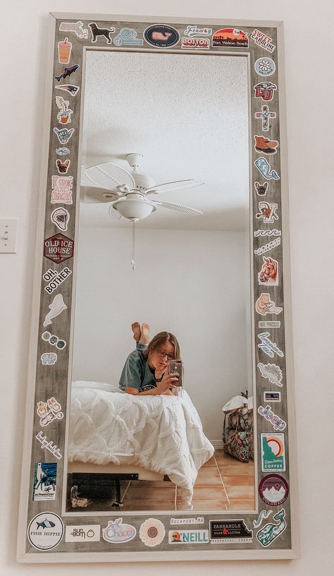 Sticker Mirror #stickers #vsco Mirror With Stickers, Zimmer Diy, Stylish Bedroom Design, Cool Dorm Rooms, Dorm Room Inspiration, Dekorasi Kamar Tidur, Teen Room Decor, Teen Bedroom Decor, Cool Apartments