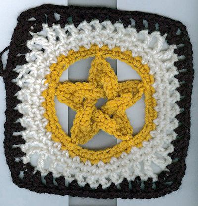 http://www.ravelry.com/patterns/library/pentacle-granny-square-solid-and-two-tone Pentacle Granny Square, Pentagram Crochet Pattern, Witchy Crochet Granny Square, Alien Granny Square Pattern, Pentagram Granny Square, Witch Granny Square, Creepy Granny Square, Gothic Granny Square Crochet Pattern, Crochet Pentacle