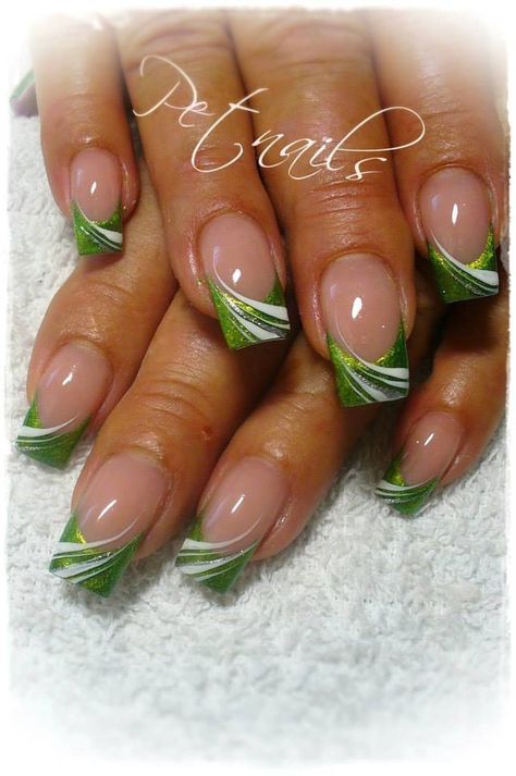 Zeleno Irish Nails, Saint Patrick Nail, St Patricks Day Nails, Fingernail Designs, Finger Nail Art, Pretty Nail Art Designs, Pretty Nail Art, French Tips, Fabulous Nails