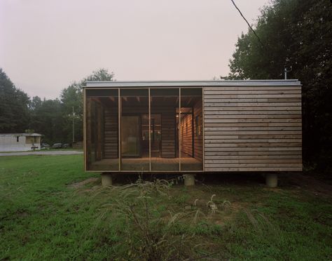 Rural Office For Architecture, Southern Vernacular Architecture, Rural Office Architecture, Contemporary Rural Architecture, Rural Studio Architecture, Rural Studio, Cedar House, Wooden Architecture, Timber Architecture