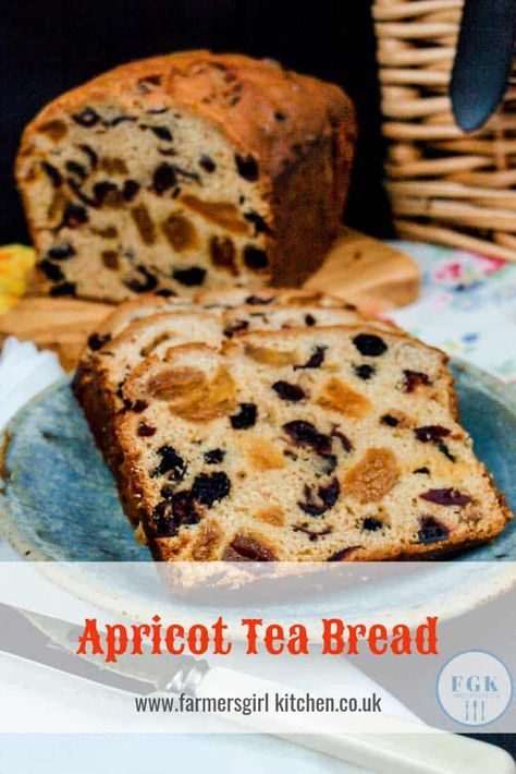 Apricot Fruit Cake, Tea Bread Recipes, Flavoured Bread, Fruit Bread Recipes, Cake Easy Recipe, Apricot Tea, Fruit Loaf, Tea Loaf, Apricot Recipes