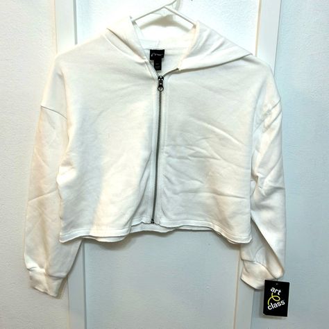 Zip-Up White Hooded Sweatshirt- New With Tags! Off White Hoodie, White Hooded Sweatshirt, Class Shirts, Class Shirt, Navy Blue Shorts, Forever 21 Jacket, Forever 21 Sweater, Distressed Black Jeans, Zip Up Sweater