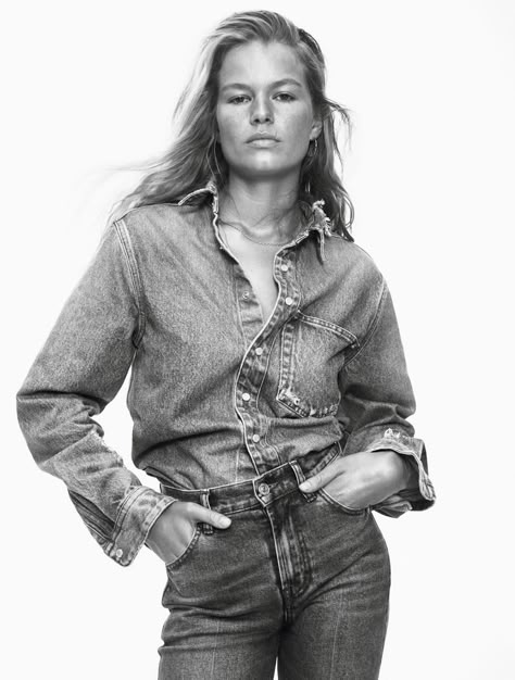 Anna Ewers + Imaan Hammam Dress In Denim 'Blue Jeans' By David Sims For Vogue Paris March 2019 — Anne of Carversville Denim Editorial, Paris March, Anna Ewers, Emmanuelle Alt, David Sims, Anja Rubik, Uptown Girl, Hot Actors, Vogue Italia