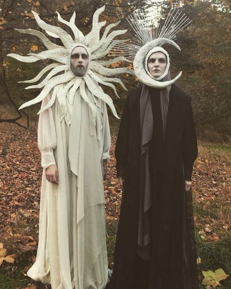 7,978 Likes, 114 Comments - Hogan McLaughlin (@hoganmclaughlin) on Instagram: “Happy Samhain! Costumes based on @billsafi’s “Alchemical Marriage” illustration with headpieces by…” Bill Crisafi, Dark Fairytale, Art Dark, Arte Inspo, Witch Art, Oct 31, Samhain, Hallows Eve, Character Inspiration