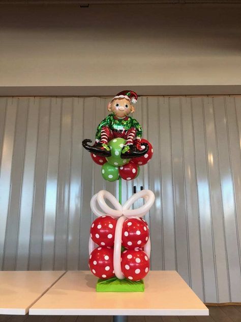 Christmas Balloon Decorations, Holiday Balloons, Balloon Designs, Balloon Arrangements, Balloon Delivery, Celebrating Life, Christmas Balloons, Balloon Decor, Balloon Design