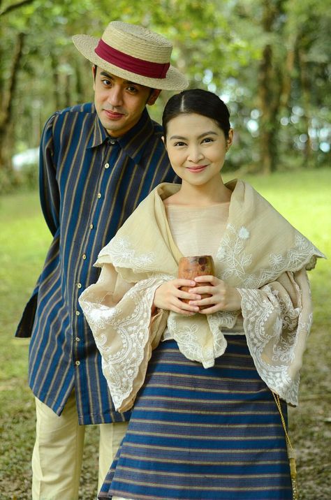 💙 Filipino Culture Outfit, Filipino Clothing Traditional, Barot Saya Traditional Dresses, Filipino Traditional Clothing Male, Panuelo Filipiniana, Filipino Literature, Philippines National Costume, Filipino Outfits, Philippine Costume