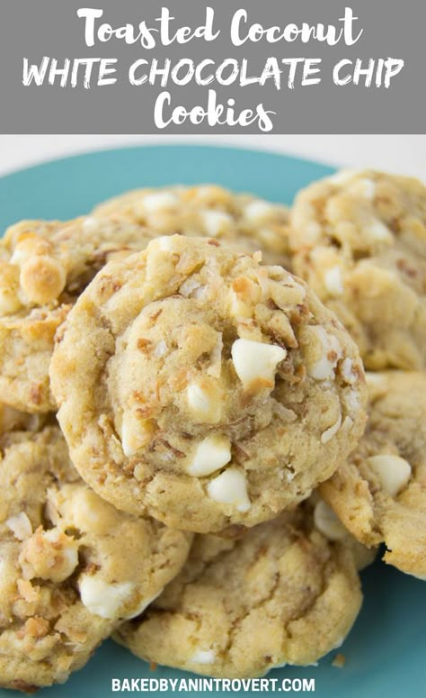 Coconut White Chocolate Chip Cookies, White Chocolate Chip Cookies Recipes, American Cookies, Coconut Baking, White Chocolate Chip, Soft Chocolate Chip Cookies, White Chocolate Chip Cookies, Sweet Dough, Crinkle Cookies