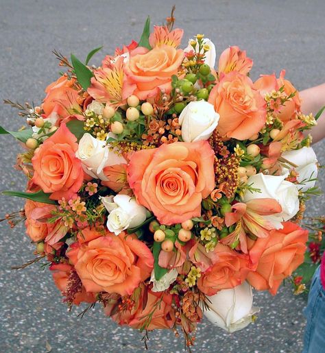 optional Orange And Ivory Wedding, Orange Roses Bouquet, Orange Flower Bouquet, Flower Bouquet Pictures, Orange Rose Bouquet, Orange Wedding Bouquet, Yellow Wedding Bouquet, Blush Bouquet Wedding, Bridal Bouquet Peonies