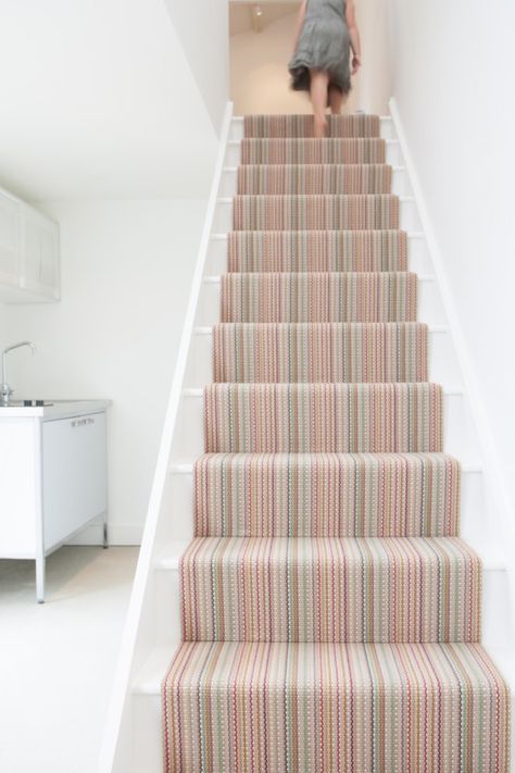 Moritz Multi Attic Stairs Diy, Basement Steps, Stairs Runner, Staircase Runner, Hallway Flooring, Diy Basement, Hal Decor, Buying Carpet, Diy Stairs