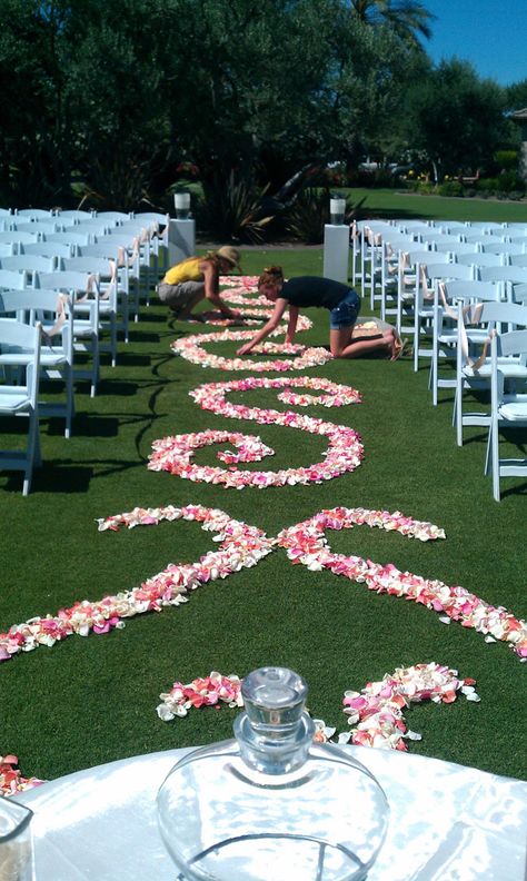 Wedding Ceremony Aisle, Calla Lily Wedding, Ceremony Aisle, Civil Wedding, Space Decor, Wedding Aisle, Calla Lily, Fell In Love, Event Space