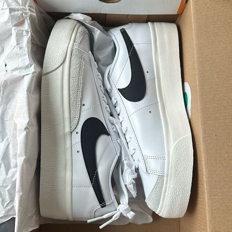 Brand New Size 8.5 W Blazer Low Platform Never Worn, New With Box Nike Platform Blazer, Nike Platform, Blazer Low, Blazer White, Shoes Brand, White Blazer, White Nikes, Shoe Brands, Nike Shoes