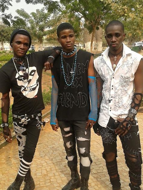 African Goth, Afro Goth, Afro Punk Fashion, Punk Culture, Black Punks, The Addams Family, Black Goth, Afro Punk, Estilo Punk