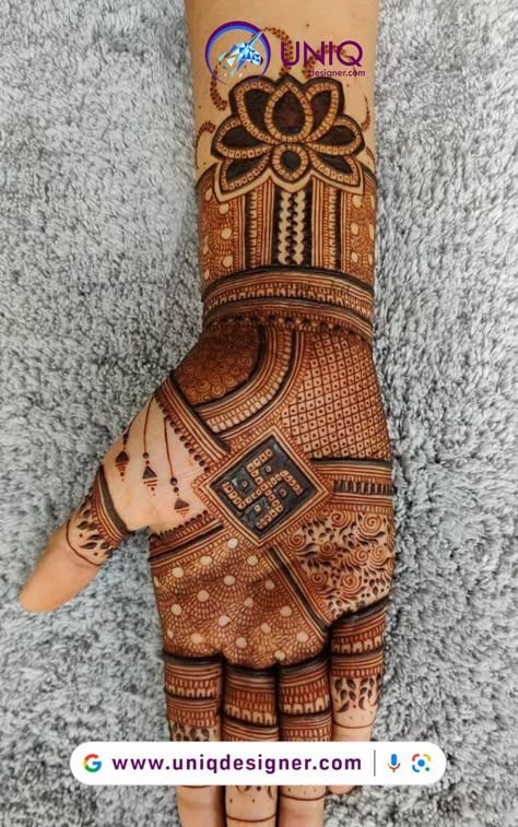 Baby Mehndi Design, Traditional Mehndi Designs, Mehandhi Designs, Mehndi Designs Bridal Hands, Mehndi Designs For Kids, Mehndi Design Pictures, Very Simple Mehndi Designs, Engagement Mehndi Designs, Stylish Mehndi Designs