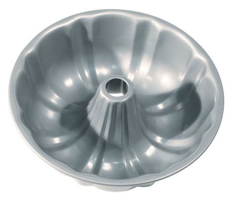 Fox Run Non-Stick Fluted Pan with Center Tube ** You can find out more details at the link of the image. Pan Flute, Kitchen Ware, Bundt Pan, Cake Pan, Baking Supplies, Baking Molds, The Fox, Cake Pans, Christmas Baking