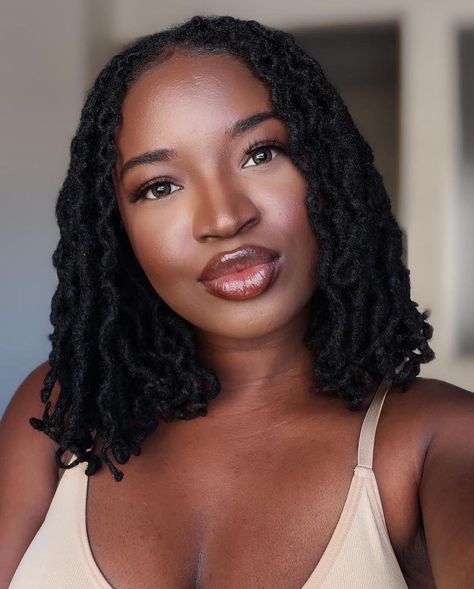 Curled Locks Hairstyles, Loc Braid Out Styles, Loc Bob With Curls, Curls On Locs, Curly Freeform Locs, Short Locs Photoshoot Black Women, Curled Locs, Loc Knots Styles, Black Women Freeform Locs