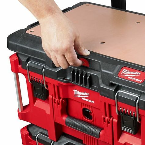 Milwaukee Packout Ideas, Toolbox Ideas, Dream Workshop, New Milwaukee Tools, Milwaukee Packout, Service Truck, Woodworking Chisels, Practical Tools, Woodworking Tools Workshop