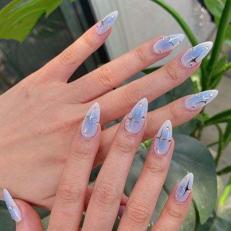 Blue Press On Nail Designs, Nail Art Blanc, Light Blue Nails, Korean Nail Art, Baby Blue Nails, Nails Glossy, Airbrush Nails, Nails Press, Korean Nails