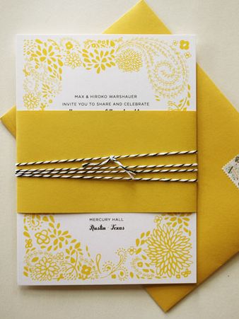 14 Creative Ways to Bring Your Yellow Wedding to Life! Yellow Floral Wedding Invitations, Yellow And White Wedding, Yellow Wedding Inspiration, Yellow Wedding Invitations, Yellow Wedding Theme, Colorful Wedding Invitations, Yellow Theme, Wedding Plan, Invitation Inspiration