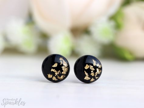 Diy Resin Stud Earrings, Resin Studs, Earrings Minimal, Simple Gift, Resin Jewellery, Titanium Earrings, Epoxy Resin Crafts, Drop Dead, Girlfriend Gift