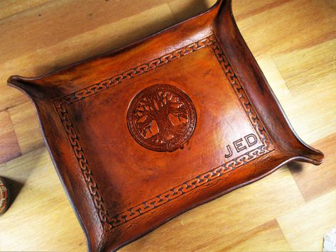 Thanks for the kind words! ★★★★★ "Great quality and very speedy service. Excellent seller communication. Thank you!" Melissa https://etsy.me/3pHzUDO #etsy #desktray #keytray #changetray #bedsidetray #leatherbowl #trinkettray #gift #dad #mom Leather Bowl, Bedside Tray, Door Bed, Key Tray, Leather Valet Tray, Dresser Tray, Cash Boxes, Animal Images, Desk Tray