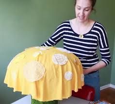 Diy Mushroom Table And Chairs, Diy Mushroom Chair, Umbrella Mushrooms Diy, Diy Giant Mushroom, Mushroom Seats Diy, Mushroom Stools Diy, How To Make A Mushroom Stool, Diy Mushroom Stool, Mushroom Stool And Table