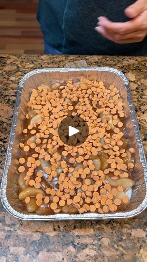 38K views · 4.8K reactions | Easy one pan dessert! 

#desserts #easydessert #onepanrecipe #yummy #yum #desserttime #baking #foodie | Charles Parks | itscharlesparks · Original audio No Bake Lemon Pie, Charles Parks, Apple Caramel, Caramel Apple Cake, Dump Cakes, Fruit Cobbler, Yummy Dessert, Icebox Cake, Dump Cake