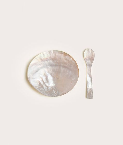 Table IV – Page 2 – Gohar World Pearls In Oysters, Yiqing Yin, Time Craft, Ring Pillow Lace, Scallop Dishes, Cosy Room, Lace Ring, Oyster Pearl, Tableware Design