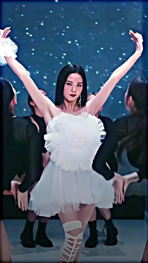 Jennie Calvin Klein, Jisoo Black, Jisoo Fancam, Edit Fancam, Blackpink Fancam, K Pop Fancam, Flower Dance, Disney Princess Makeover, Jisoo Edit