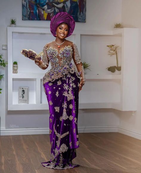 African Wedding Reception, Igbo Culture, Nigerian Traditional Dresses, Wedding Reception Gowns, Nigerian Wedding Dresses Traditional, Gown Birthday, Nigerian Wedding Dress, Igbo Bride, Stylish Naija